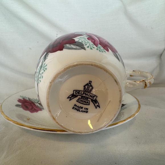 Vintage Delphine Tea Cup and Saucer Rose Pattern Rare 1940s - Picture 2 of 9